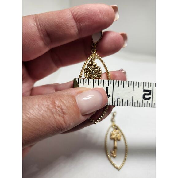 2.5” “CN” Made In China Gold Tone Skeleton Key Stud dangle Earrings - Picture 4 of 6